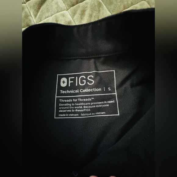 Figs Rafaela Scrub Top - Picture 4 of 6